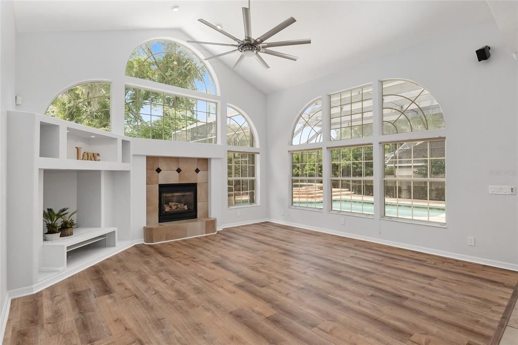 GREAT POOL VIEWS FROM FAMILY ROOM AS WELL