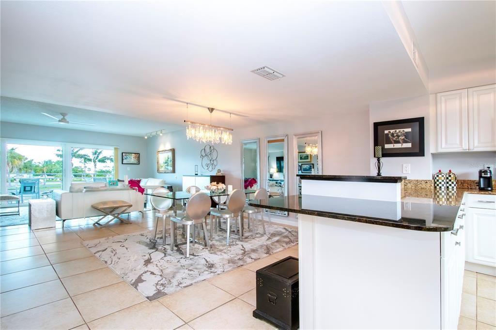 For Sale: $1,595,000 (3 beds, 2 baths, 1780 Square Feet)