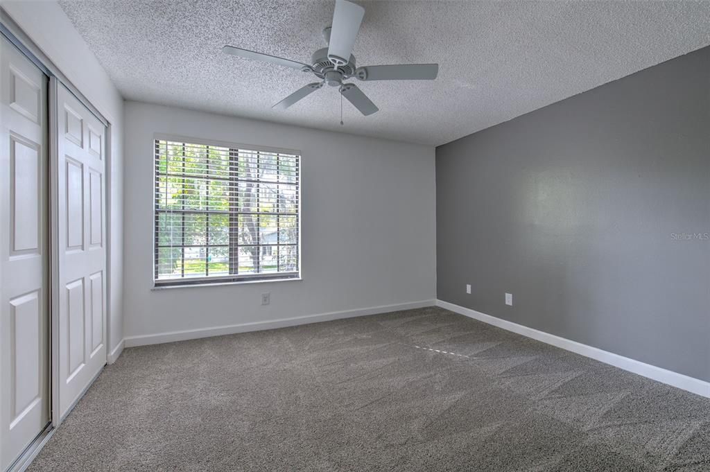 For Sale: $249,000 (2 beds, 2 baths, 1088 Square Feet)