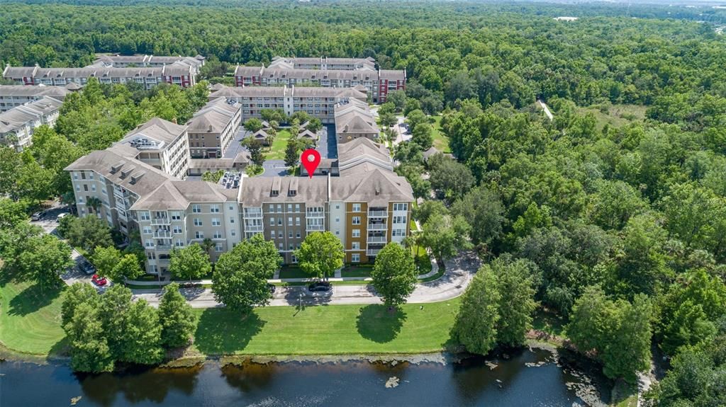 Welcome to exceptional WATER VIEW Artisan Club Condo