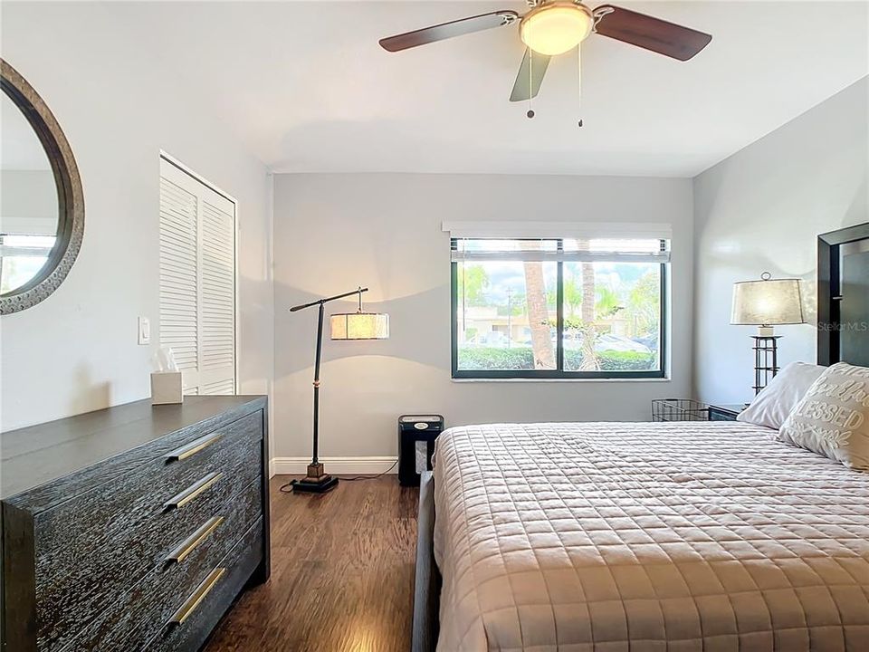 Active With Contract: $335,000 (3 beds, 2 baths, 1145 Square Feet)