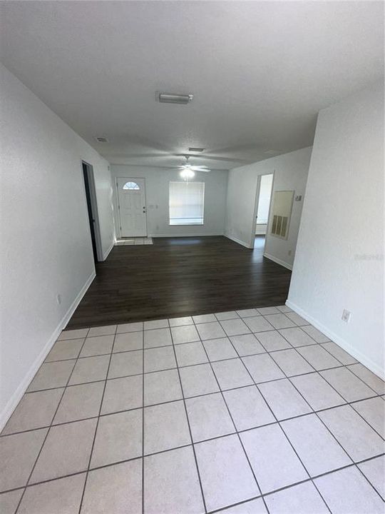 Active With Contract: $1,424 (3 beds, 2 baths, 1200 Square Feet)