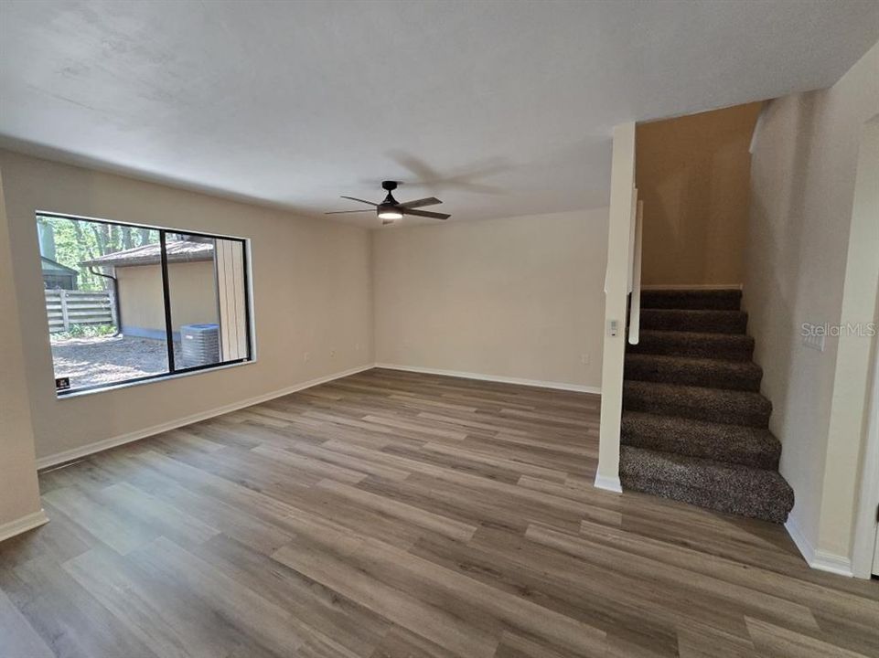 For Sale: $248,000 (3 beds, 2 baths, 1500 Square Feet)