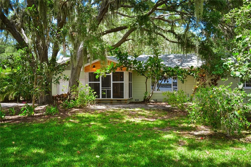 Old Florida Cottage