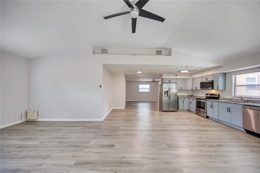 For Sale: $539,000 (3 beds, 2 baths, 1804 Square Feet)