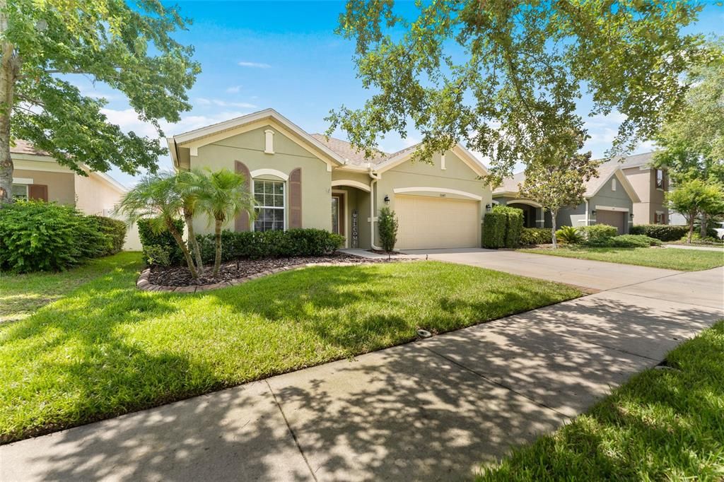 For Sale: $490,000 (3 beds, 2 baths, 1662 Square Feet)