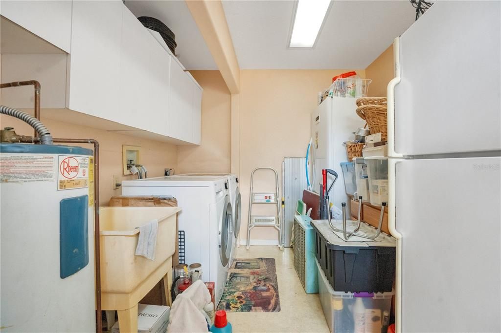 Laundry room in guest house