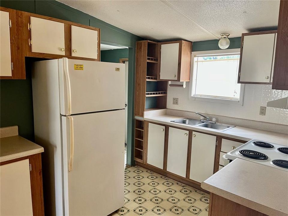 For Sale: $119,900 (3 beds, 2 baths, 1248 Square Feet)