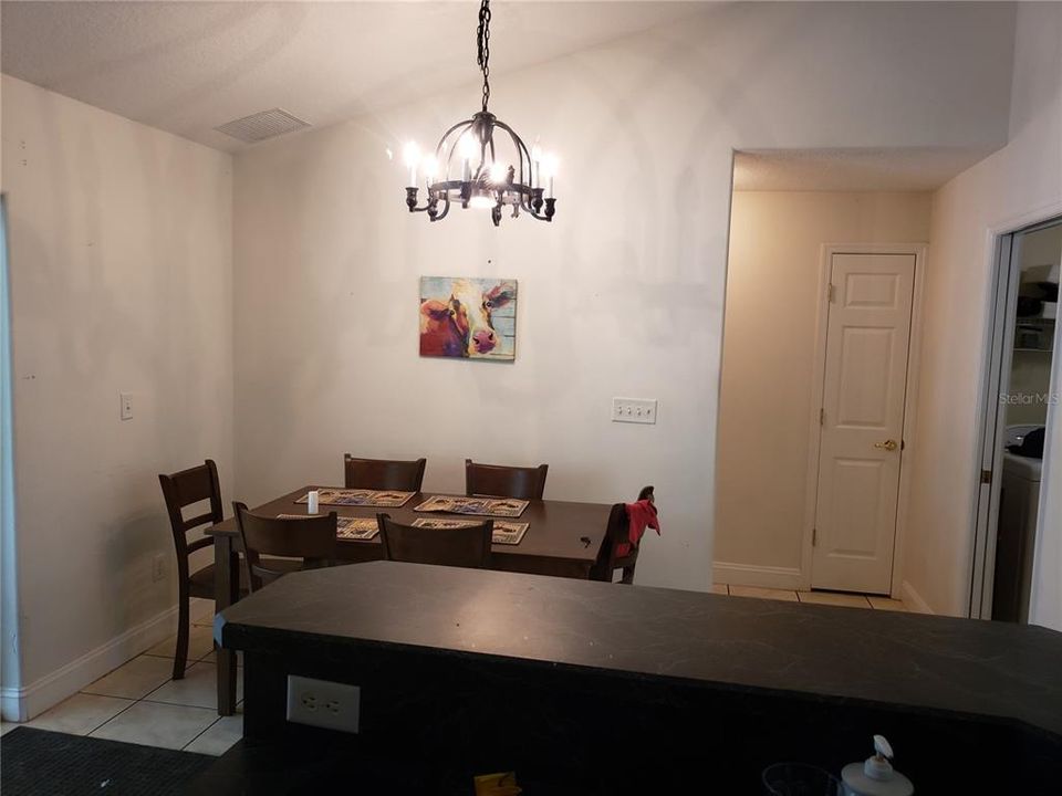 En Venta: $315,000 (3 camas, 2 baños, 1608 Pies cuadrados)