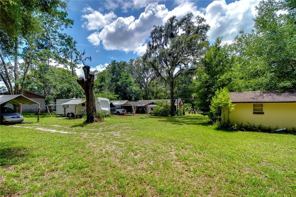 For Sale: $290,000 (3 beds, 2 baths, 1524 Square Feet)