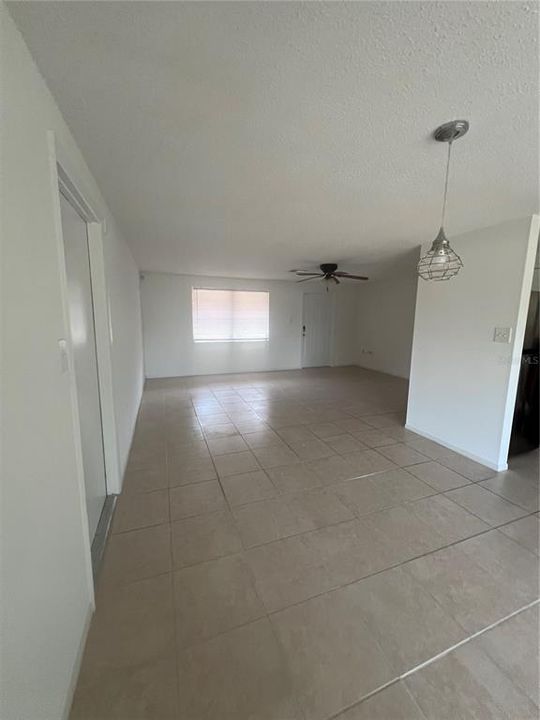 For Rent: $1,750 (2 beds, 2 baths, 1028 Square Feet)