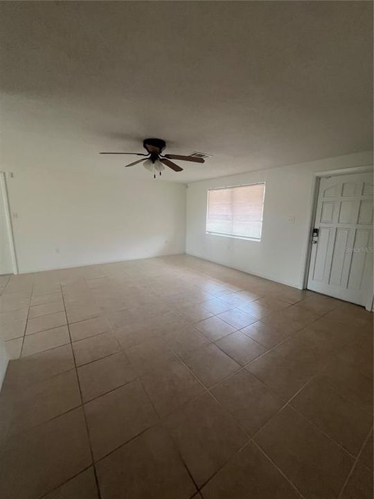 For Rent: $1,750 (2 beds, 2 baths, 1028 Square Feet)