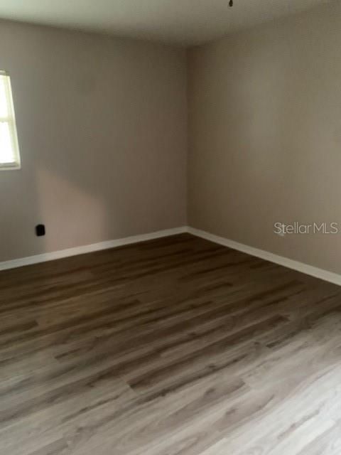 For Rent: $2,300 (3 beds, 2 baths, 1377 Square Feet)