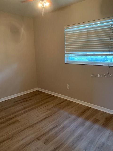 For Rent: $2,300 (3 beds, 2 baths, 1377 Square Feet)