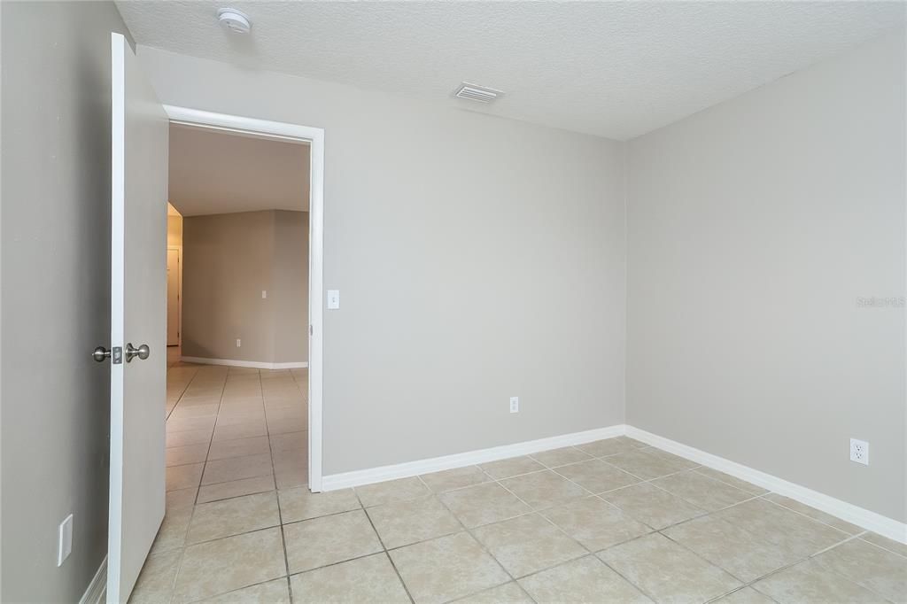 For Rent: $1,730 (3 beds, 2 baths, 1405 Square Feet)