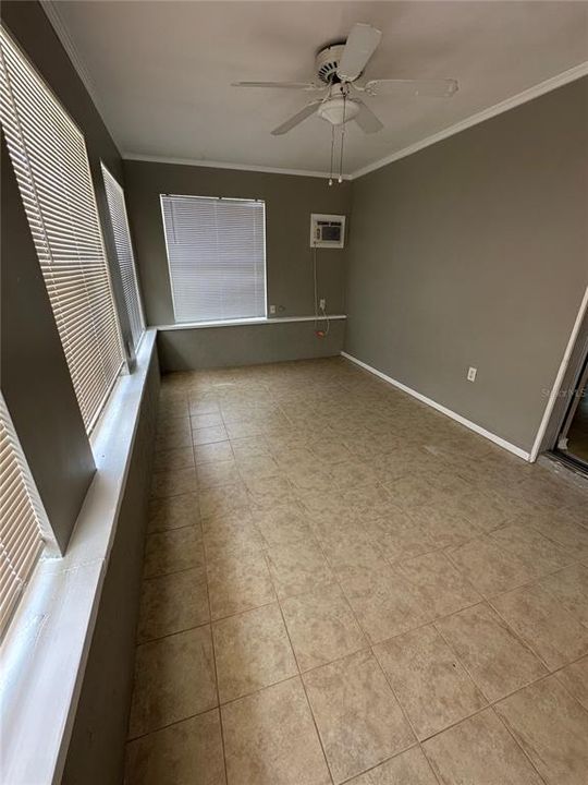 For Rent: $2,200 (2 beds, 2 baths, 1320 Square Feet)