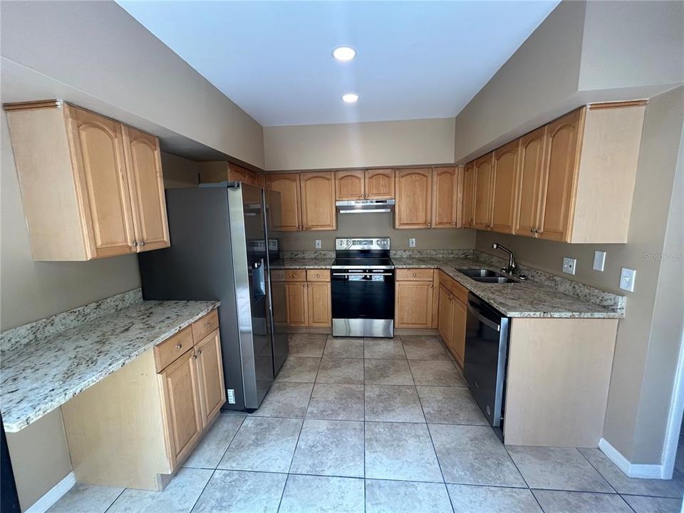 For Sale: $224,900 (3 beds, 2 baths, 1801 Square Feet)