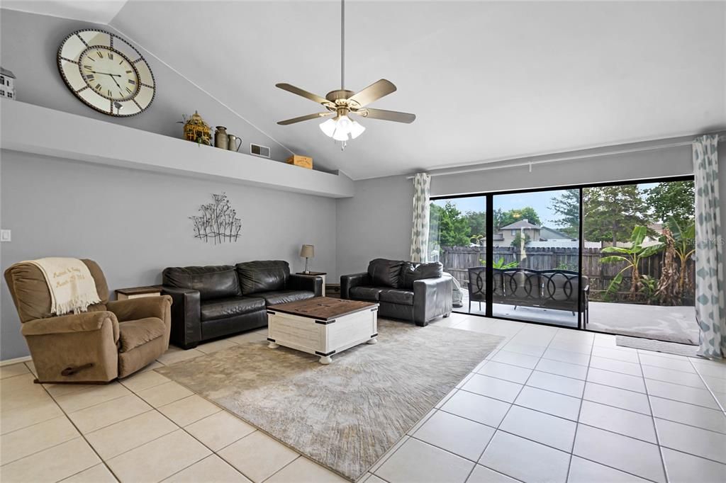 Active With Contract: $464,900 (4 beds, 2 baths, 2012 Square Feet)