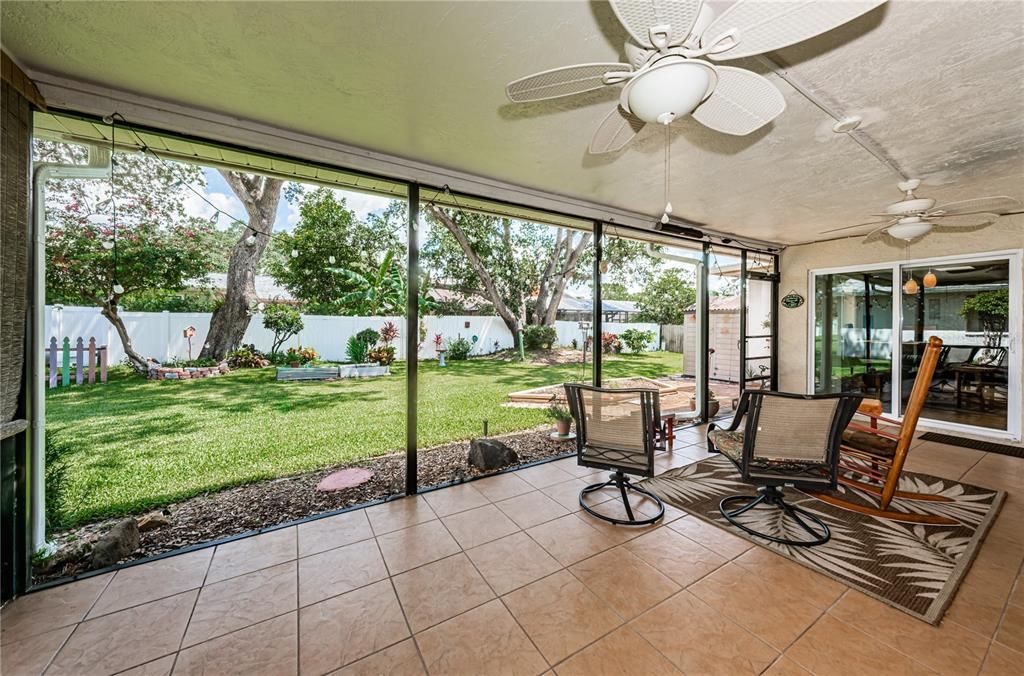 For Sale: $699,900 (4 beds, 2 baths, 2231 Square Feet)