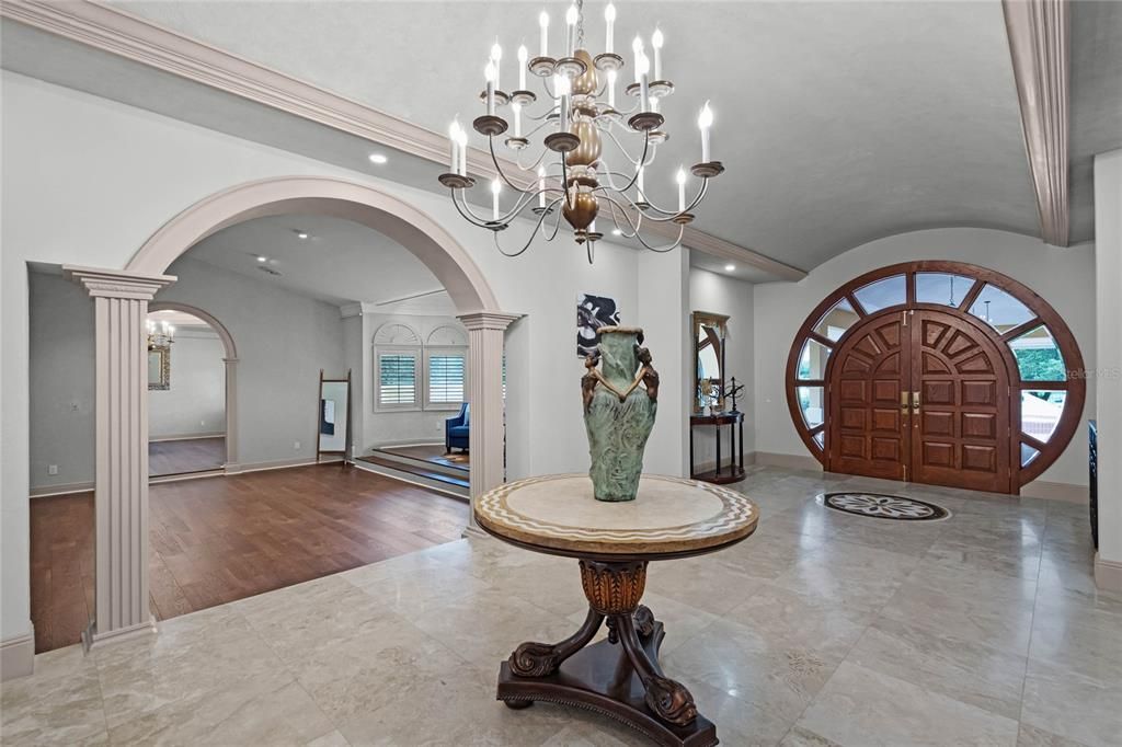 For Sale: $1,649,000 (5 beds, 4 baths, 6915 Square Feet)