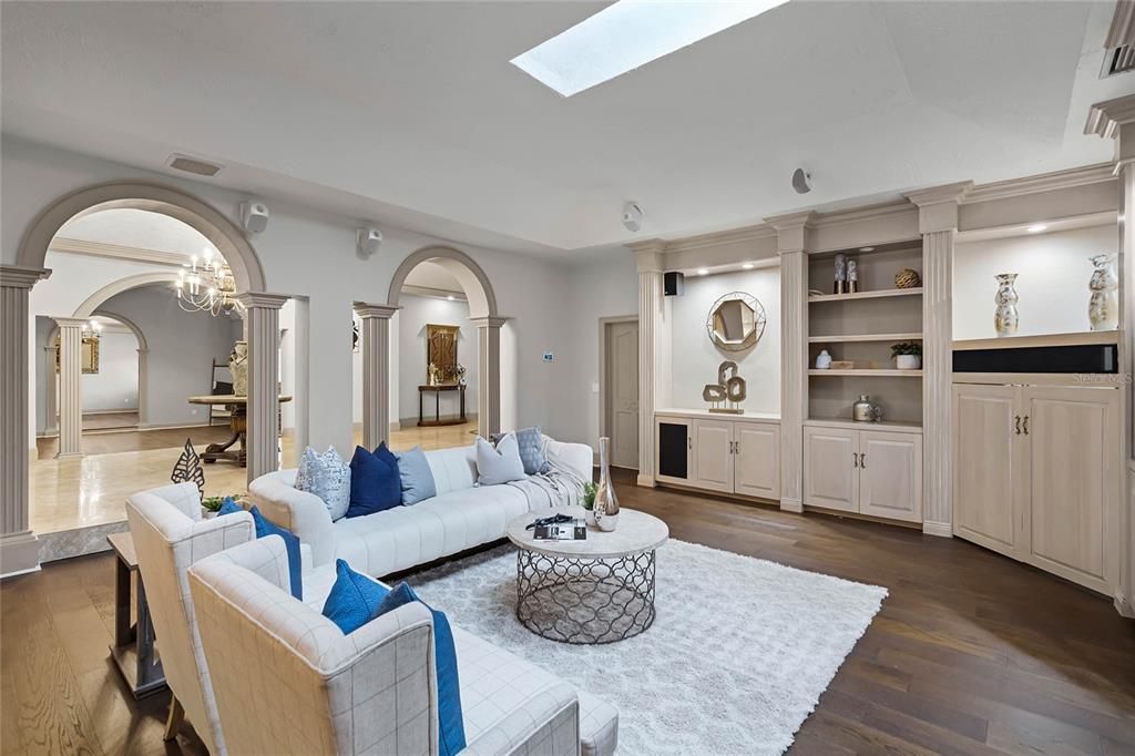 For Sale: $1,649,000 (5 beds, 4 baths, 6915 Square Feet)