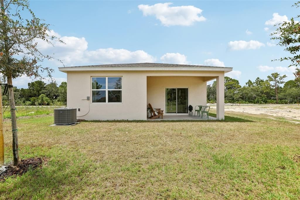 For Sale: $314,190 (3 beds, 2 baths, 1604 Square Feet)