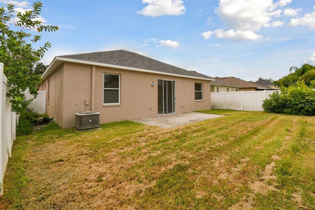 For Sale: $429,900 (3 beds, 2 baths, 1828 Square Feet)