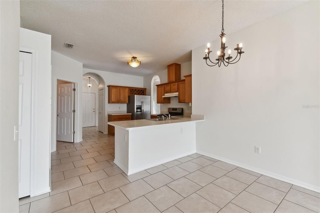 For Sale: $429,900 (3 beds, 2 baths, 1828 Square Feet)