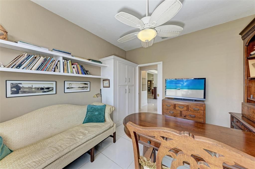 3rd bedroom with built-in shelving