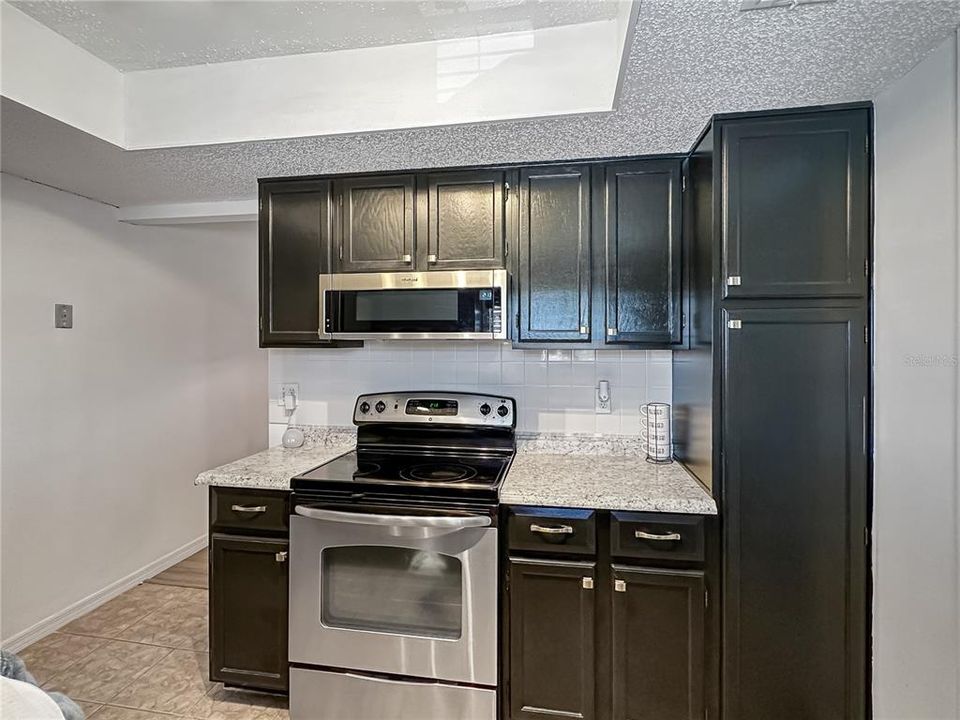 For Sale: $119,900 (3 beds, 2 baths, 1413 Square Feet)