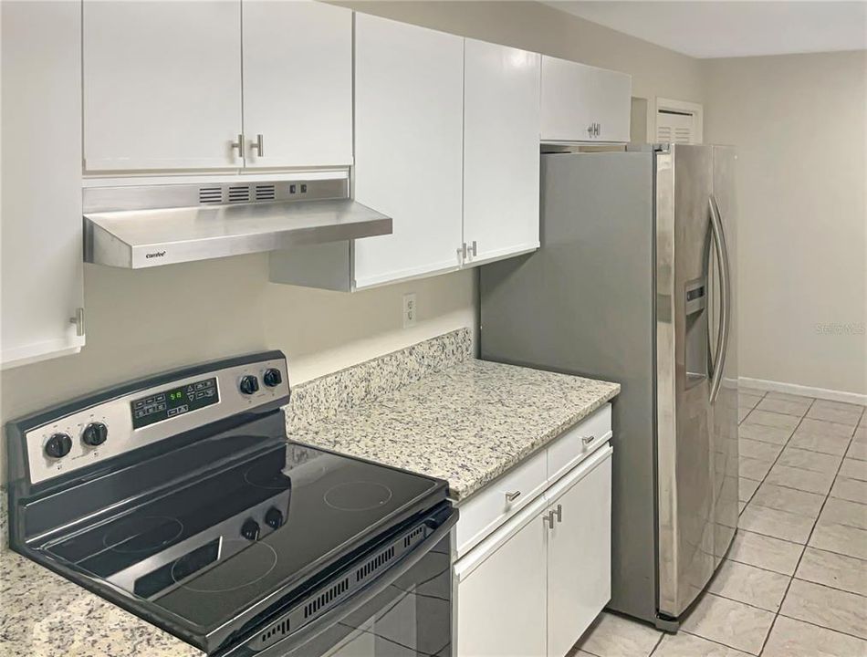 Active With Contract: $359,000 (3 beds, 2 baths, 1600 Square Feet)