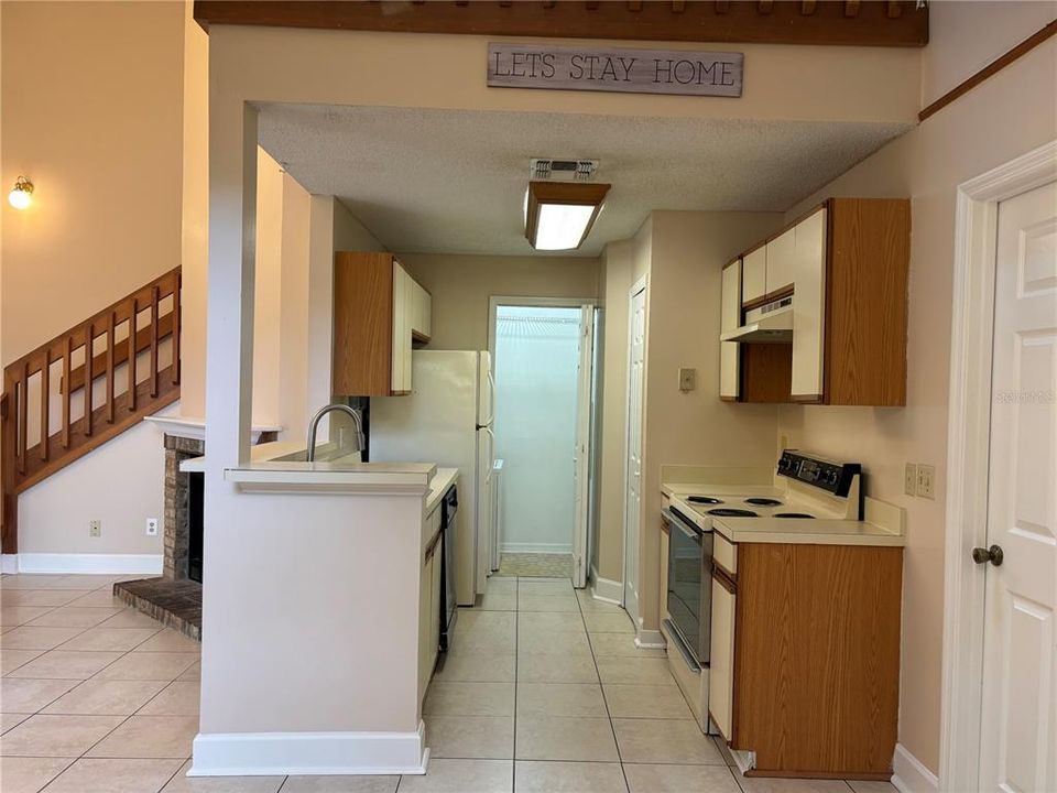 For Rent: $1,780 (2 beds, 2 baths, 1040 Square Feet)