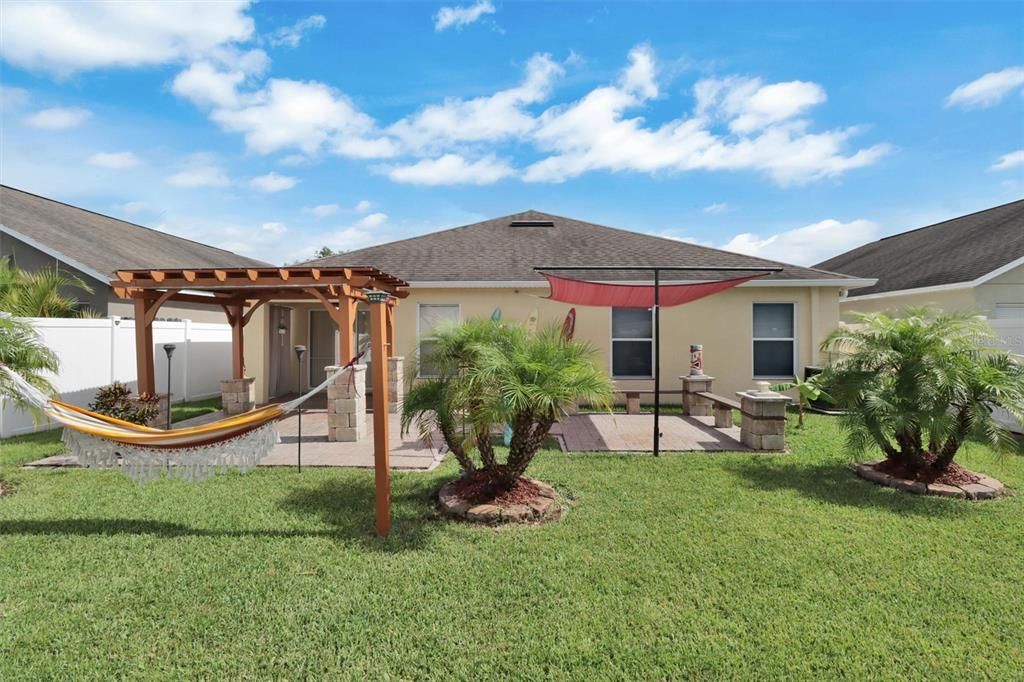 For Sale: $349,900 (4 beds, 2 baths, 1746 Square Feet)