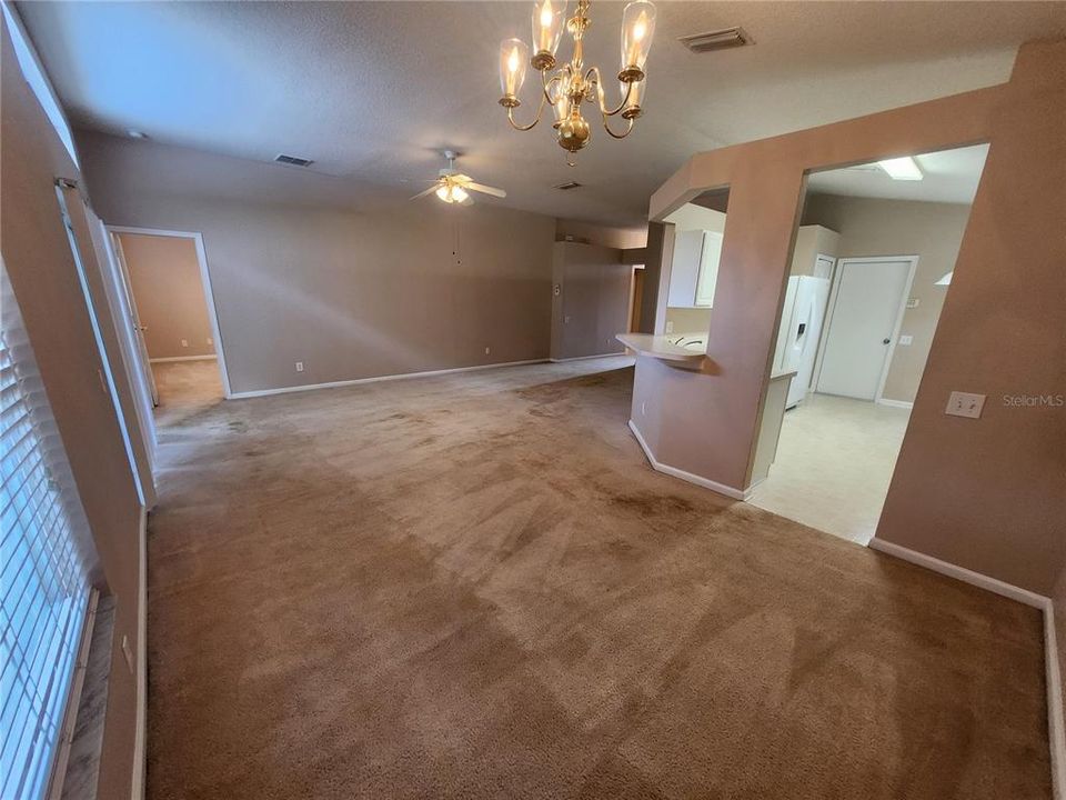 For Rent: $2,250 (3 beds, 2 baths, 1513 Square Feet)