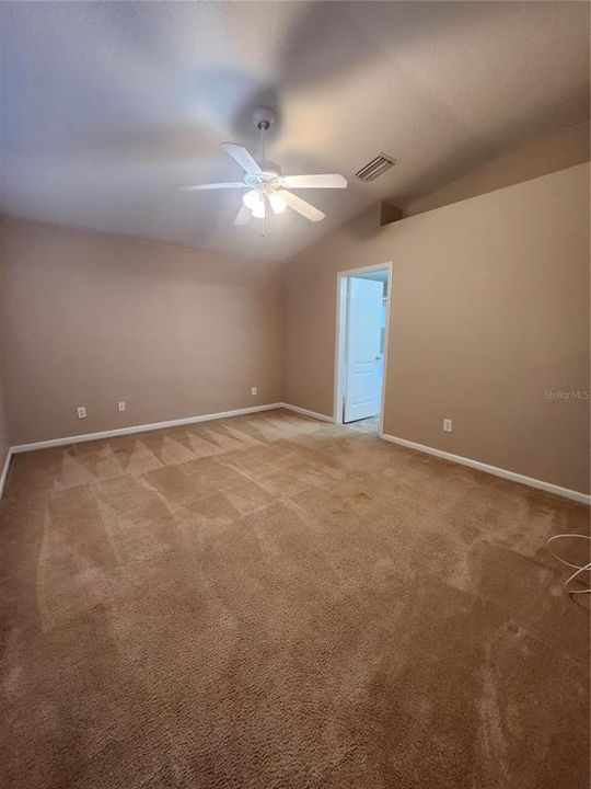 For Rent: $2,250 (3 beds, 2 baths, 1513 Square Feet)