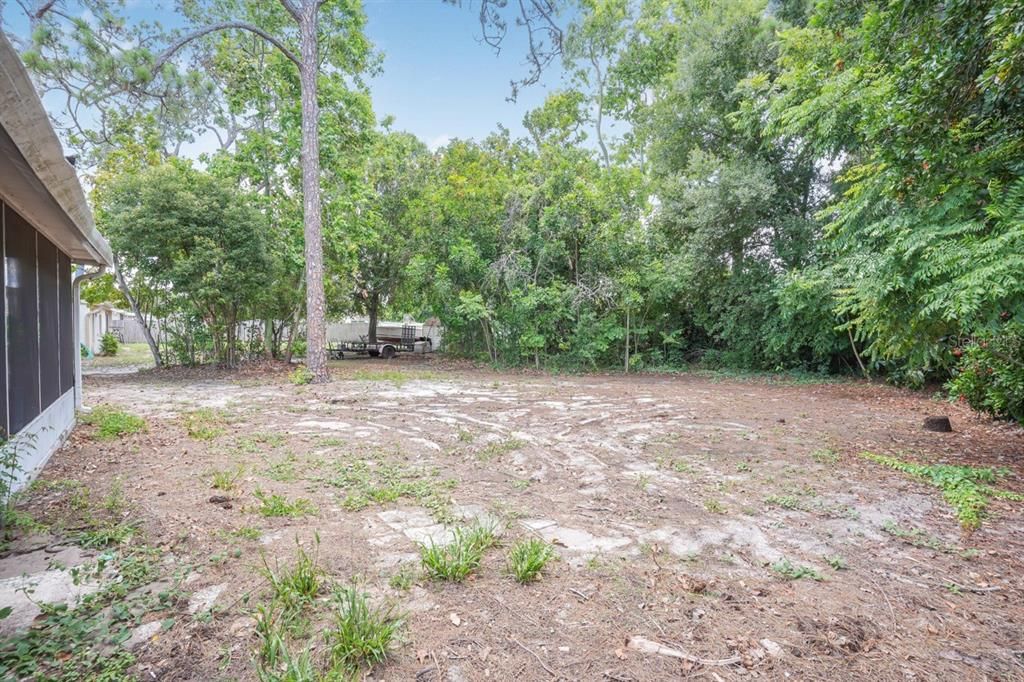 11,280 Sqft Lot