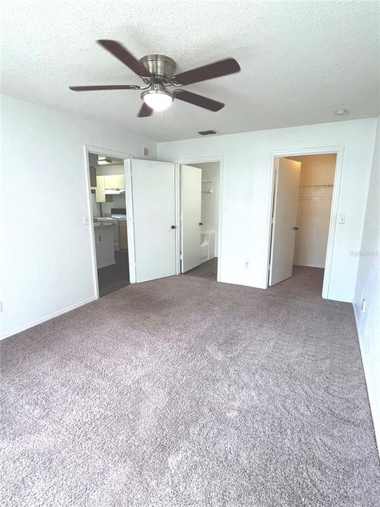 For Sale: $184,900 (1 beds, 1 baths, 583 Square Feet)