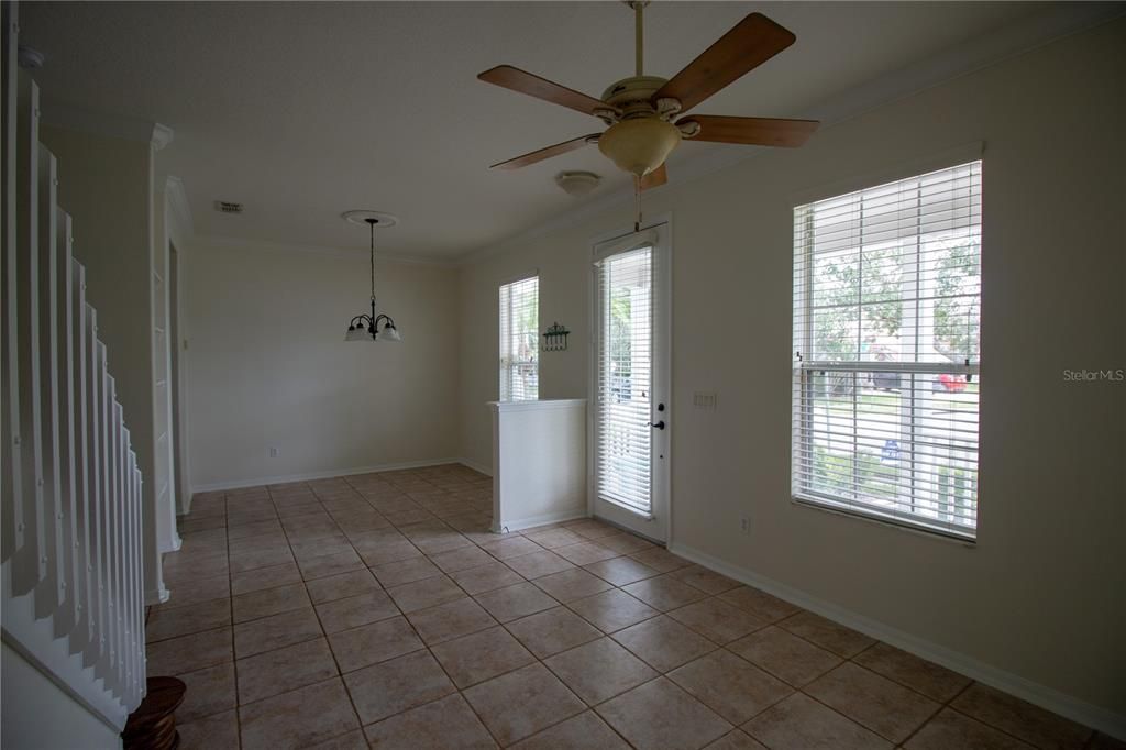 For Sale: $360,000 (3 beds, 2 baths, 1514 Square Feet)