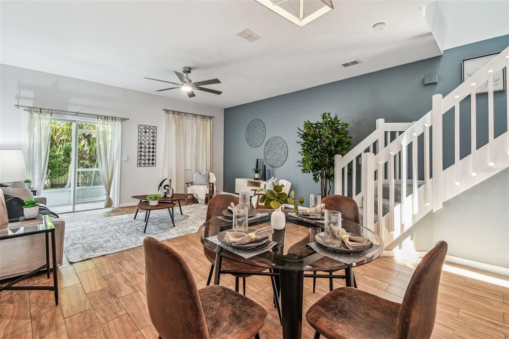 Active With Contract: $335,000 (3 beds, 2 baths, 1465 Square Feet)