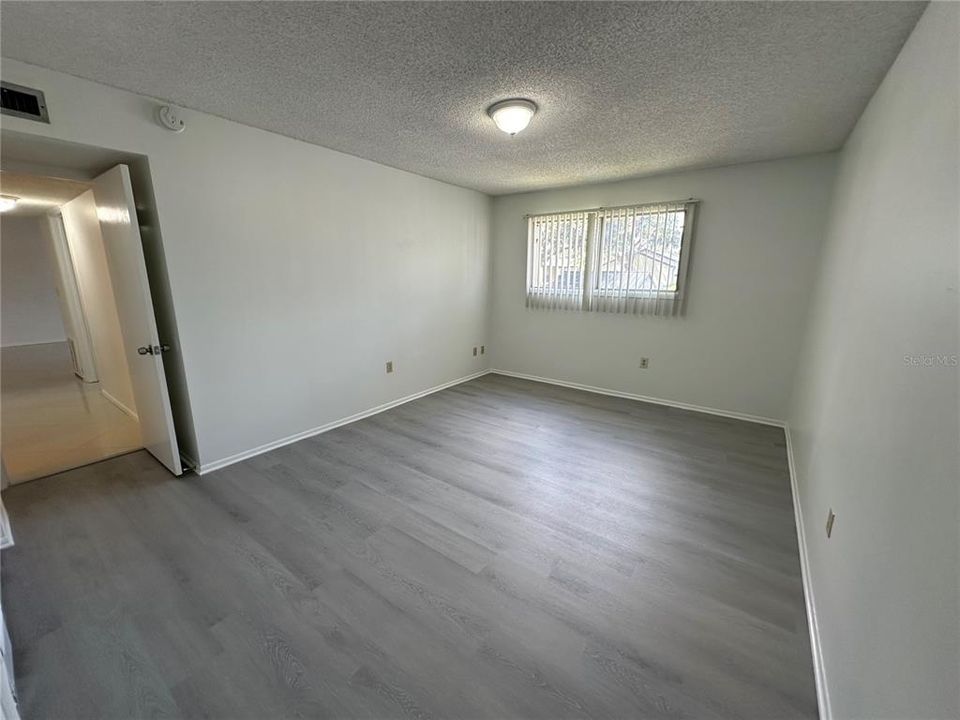 For Rent: $1,535 (2 beds, 2 baths, 897 Square Feet)