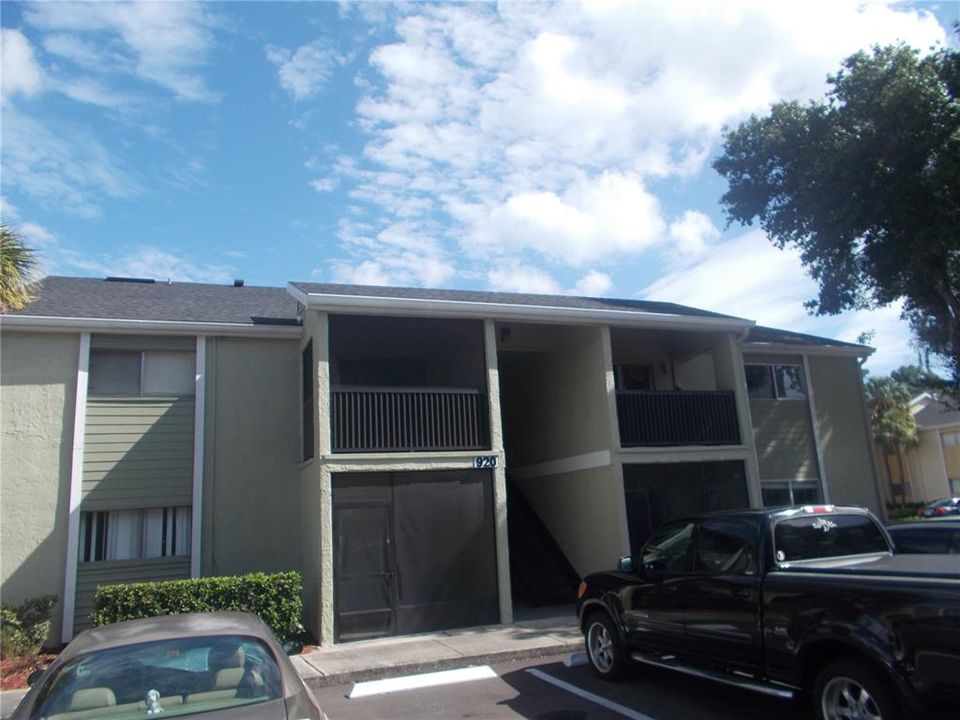 For Rent: $1,535 (2 beds, 2 baths, 897 Square Feet)