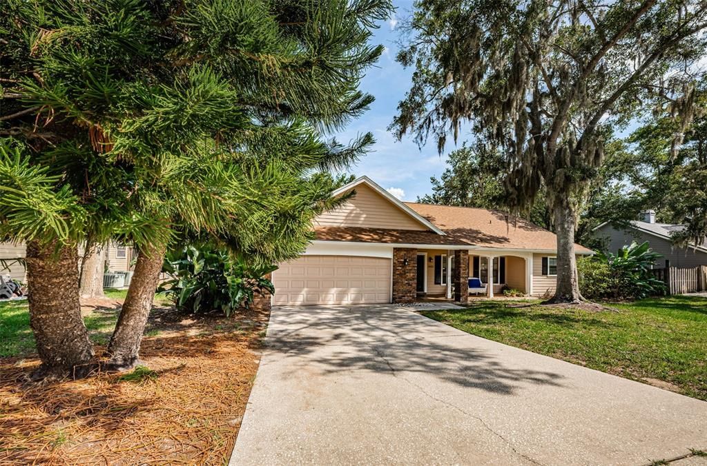 For Sale: $615,000 (3 beds, 2 baths, 2050 Square Feet)