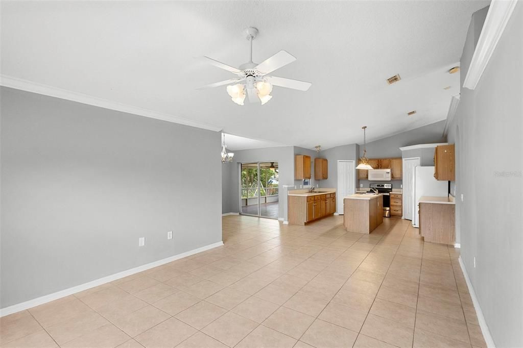 Active With Contract: $359,900 (4 beds, 2 baths, 2091 Square Feet)