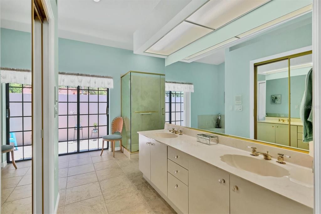 Active With Contract: $695,000 (3 beds, 2 baths, 2088 Square Feet)