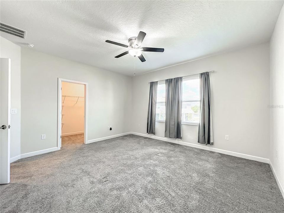 For Rent: $2,700 (3 beds, 2 baths, 1685 Square Feet)