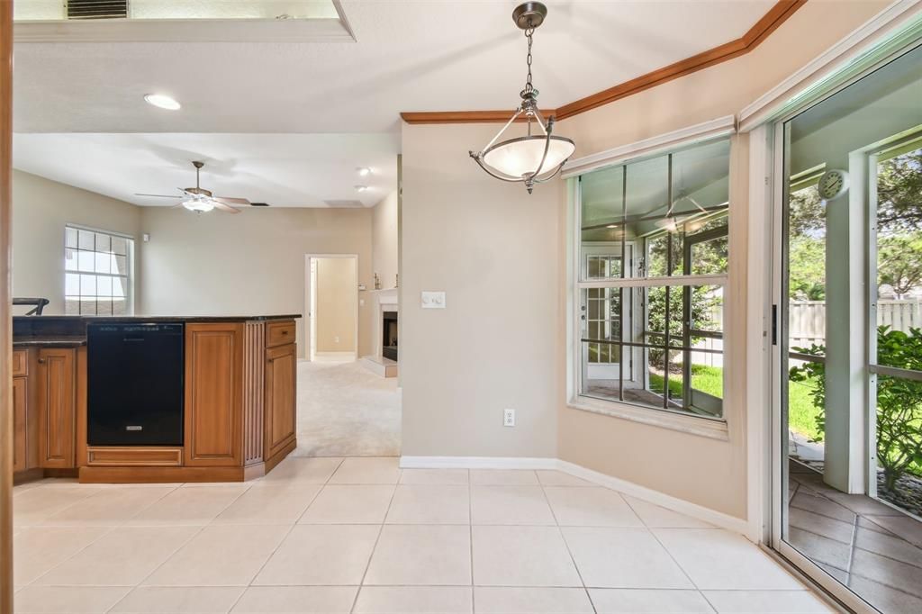 Active With Contract: $769,000 (3 beds, 3 baths, 2085 Square Feet)