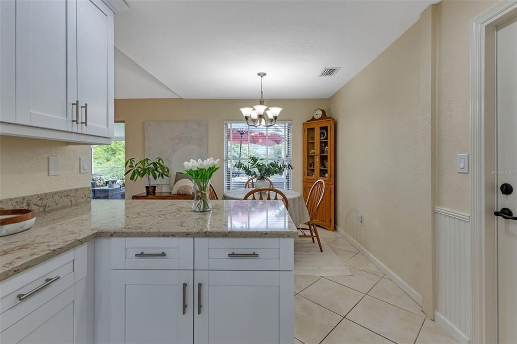 For Sale: $345,000 (3 beds, 2 baths, 1197 Square Feet)