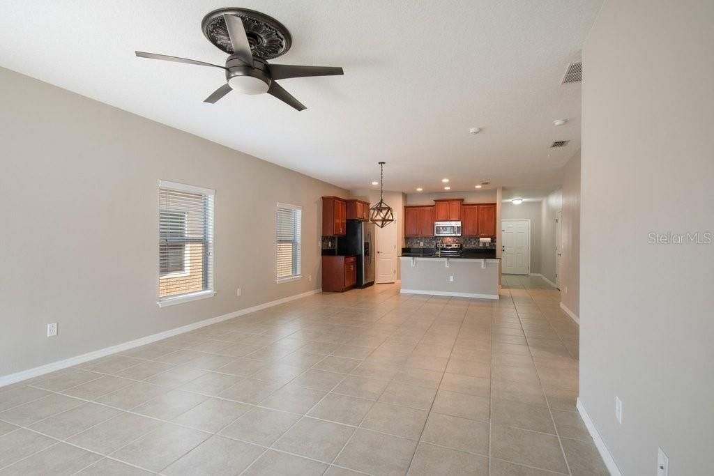 Active With Contract: $2,800 (3 beds, 2 baths, 1851 Square Feet)