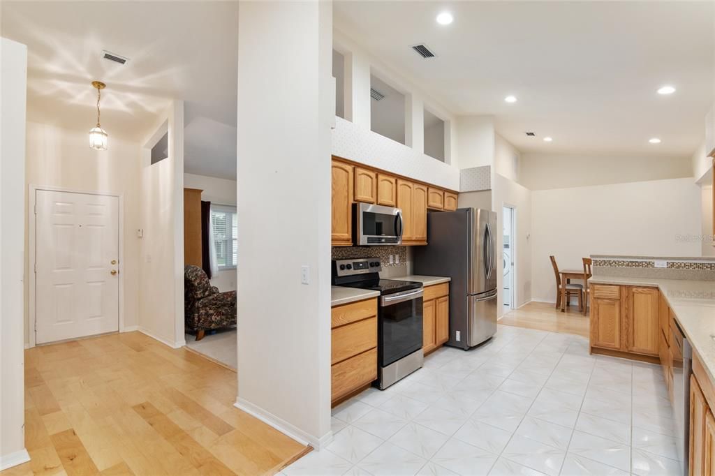 For Sale: $360,000 (4 beds, 2 baths, 1820 Square Feet)