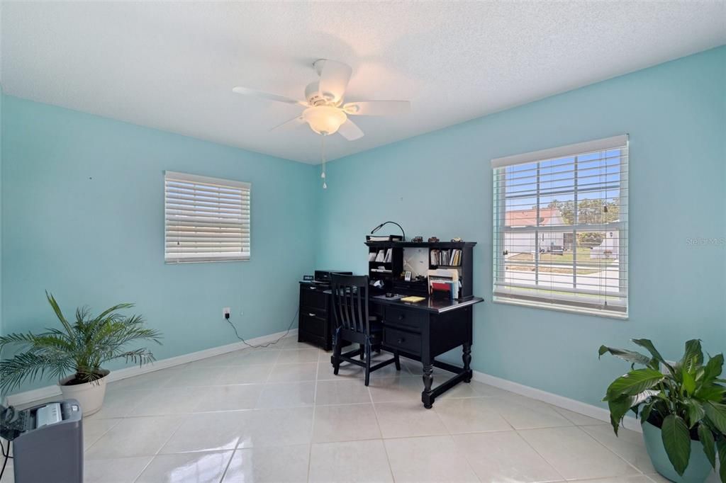 For Sale: $379,900 (3 beds, 2 baths, 1500 Square Feet)